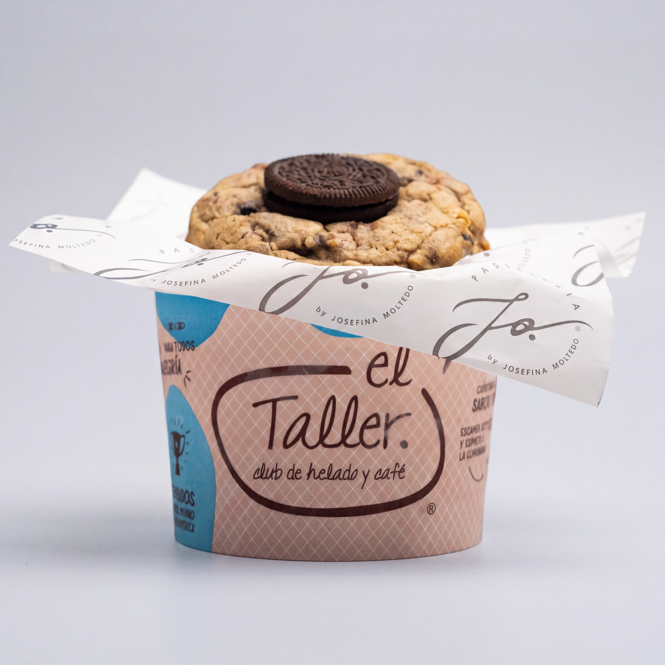 Helado de nutella blanca + súper galletón oreo